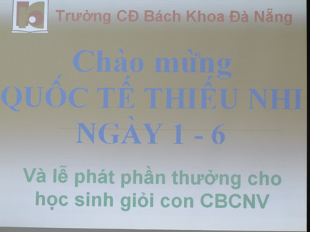 mung-ngay-quoc-te-thieu-nhi-16-va-phat-thuong-cho-cac-chau-hoc-sinh-gioi-la-con-cua-cbcnv-IMG_1030